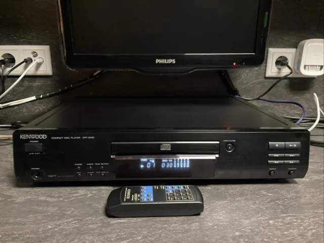 Schöner Kenwood DPF-2030 - CD Player in schwarz mit Fernbedienung (534)
