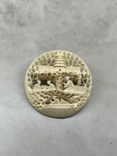 Antique Chinese Intricate Carved Scene Brooch Pin G57