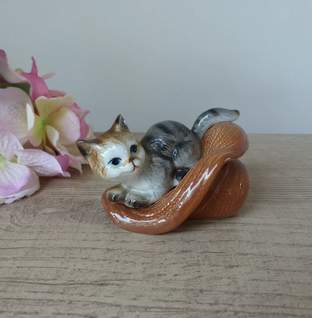 Figurine Chat En Céramique Bleu Et Blanc – Peint à La Main – Vintage
