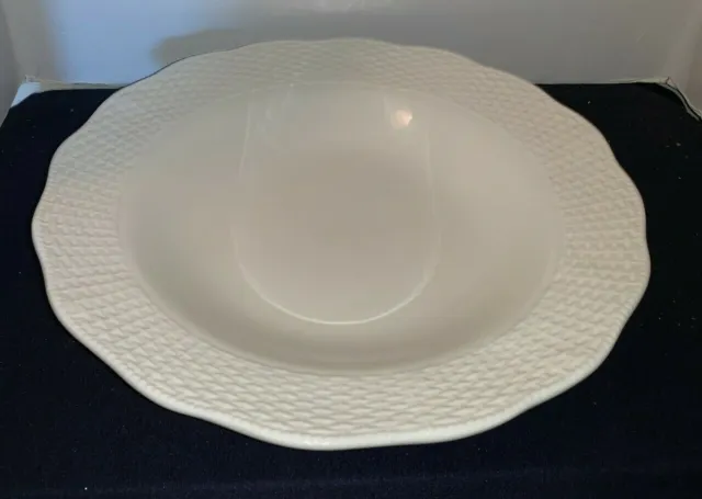 (NEW with Label) Mikasa Country Manor White 14 1/2" Round PASTA BOWL (Italy)