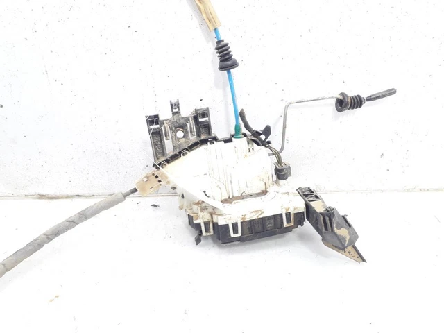 2047302735 serrure porte arrière gauche MERCEDES-BENZ CLASE A 6935820