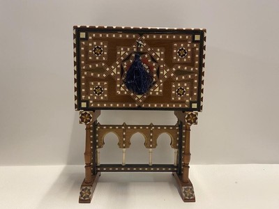 Metà ‘900 Porta Gioie Legno E Avorio Decorato 