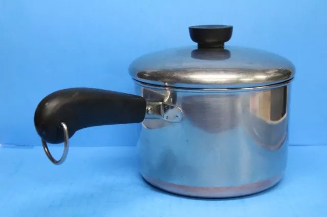 REVERE WARE 2 Qt Saucepan with Lid Clinton, Ill (G)