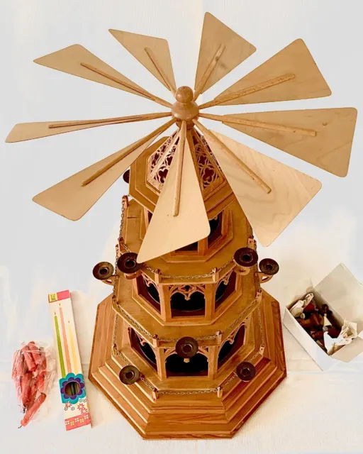 Antike Gotische Sockel-Weihnachtspyramide 12 Kerzenhalter 3-Stöckig ca75 cm hoch