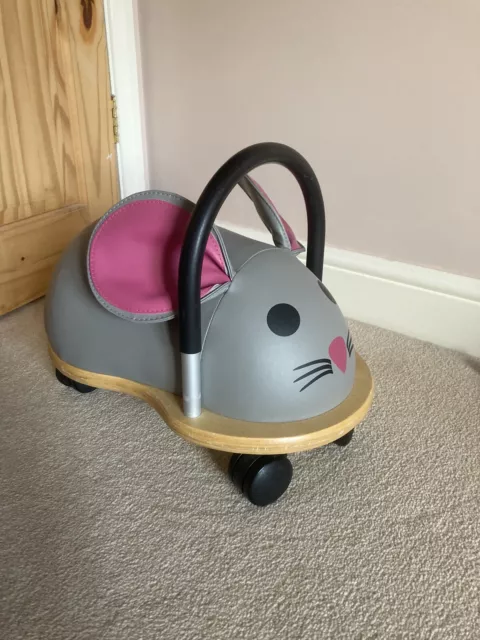 HIPPY CHICK WHEELY bug ride on Mouse Age 1 Years Mint Cond