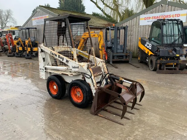 Bobcat Clarke 400 Skidsteer