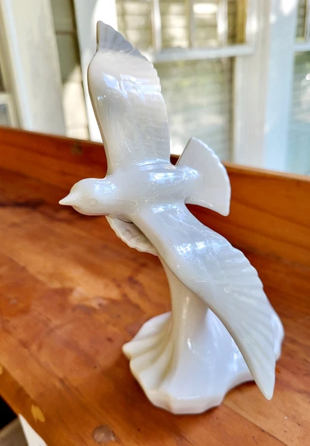 Vintage Seagull Kingwood Ceramics By DWIGHT MORRIS