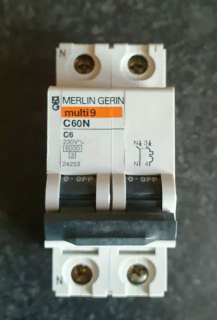 Merlin Gerin Multi 9 C60N C6 6 Amp Type C 2-Pole DP 24253 MCB - New Clips