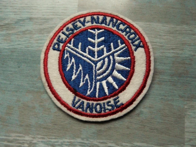 Patch Ski Brodé SUPERBAGNERES 76mm – Insigne Vintage France, écusson Tissu
