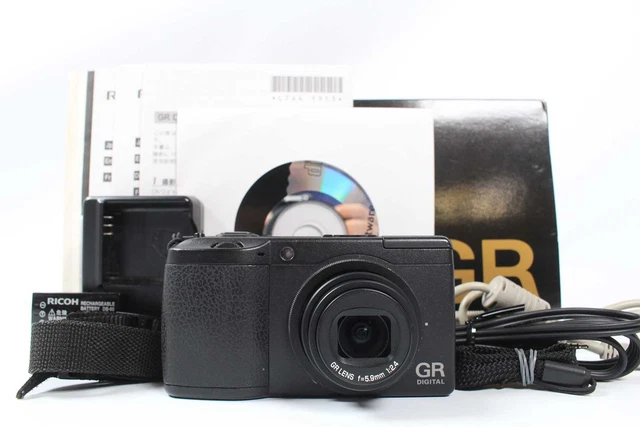 RICOH GR DIGITAL II digital Camera 5965 Shots w/ Box READ