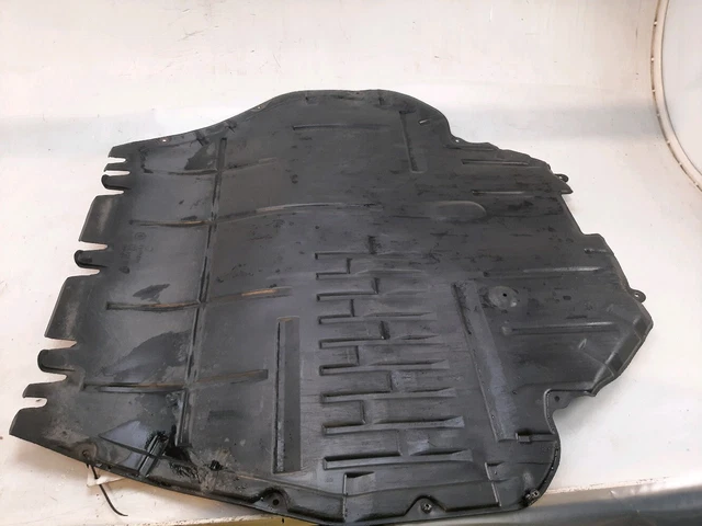 Protection / Cache /Carenage sous moteur AUDI A3 1 PH.1 44307524