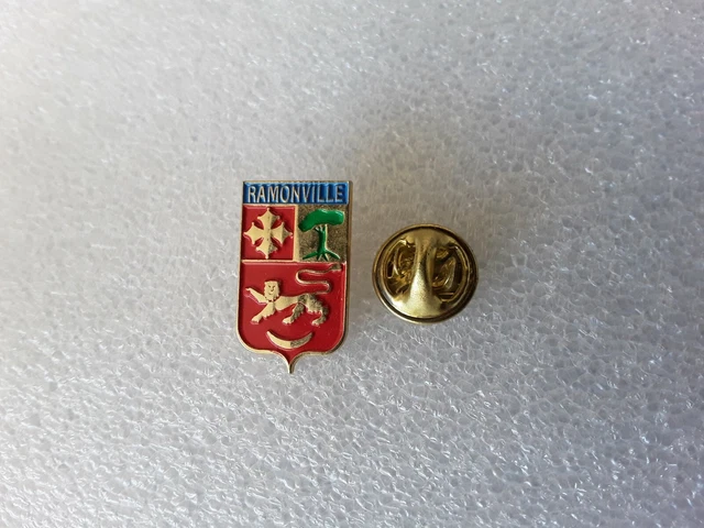 Pin's Chamonix France – Emblème De La Ville – Collection Ancien (Occasion)