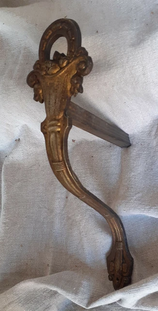 Paire de supports muraux de tringle à rideaux en bronze, Napoléon III