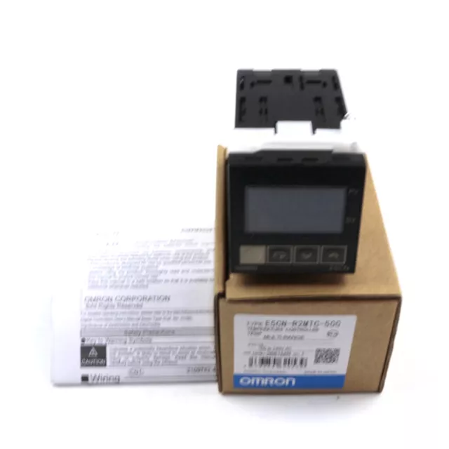 New In Box OMRON E5CN-R2MTC-500 Digital Temperature Controller 100-240V