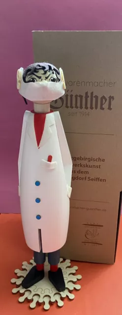 KULT RÄUCHERMANN VIROLOGE MOTIV DOKTOR ARZT 26 CM Original SEIFFEN NEU