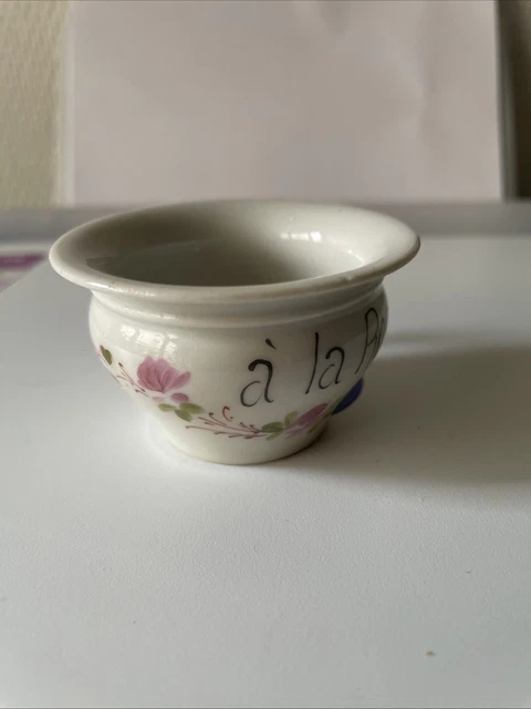 Bid Now: Pot de chambre pour enfant en porcelaine polychrom… - December