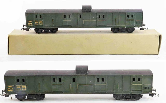 Set De 2 Wagons Fourgons, SNCF, Dqd2m - Models World 30305 - Vert 301 Marquage 1956 Feux Fin De Convoi Set De 2 Wagons Fourgons, SNCF, Dqd2m - Models World 30305 - Vert 301 Marquage 1956 Feux Fin De Convoi