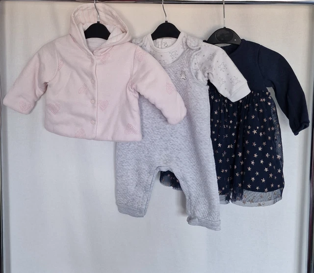 Baby Girls Clothes Bundle Age 0-3 months.Used.Good condition.