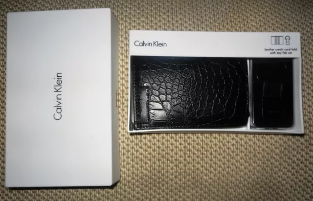 NWT Calvin Klein Mens Leather Card Case / Bifold Wallet with Key Fob Set, Black