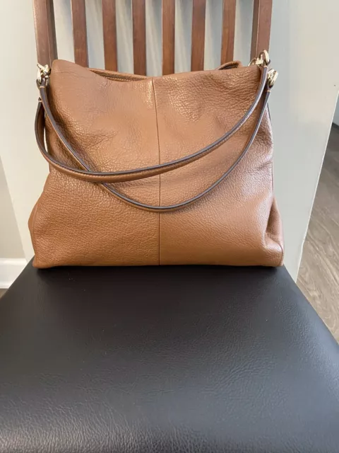 Coach tan leather shoulder bag