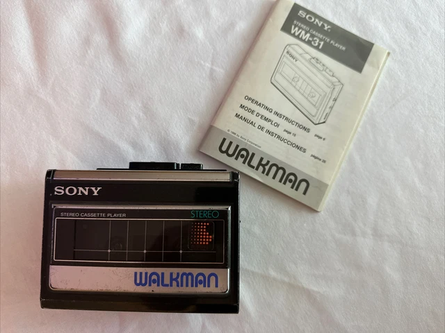 Walkman Sony WM-31 Bleu - Baladeur Cassette Stéréo - Pour Pièces (ne Fonctionne Pas)