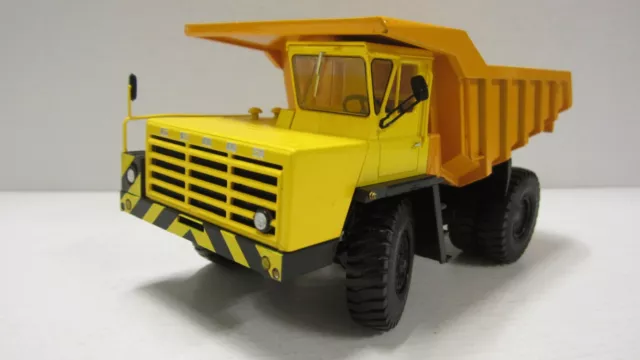 Automodell 1:43, LKW, BELAZ-540A, USSR, Modimio, OVP, Orange.