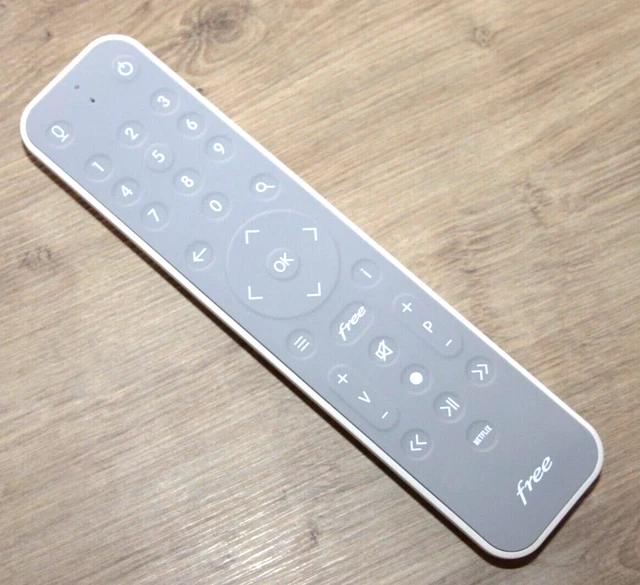 Télécommande Freebox Delta pour Player Devialet / Free box One