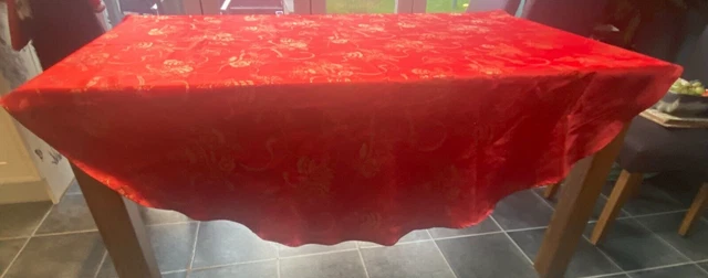 Tovaglia rotonda natalizia - design rosso e oro e agrifoglio - diametro circa 6 piedi