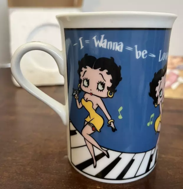 Danbury Mint-Betty Boop Porcelain Collectible Mug-"Boop-oop-a-doop"