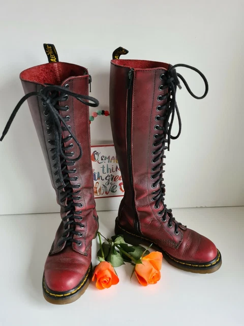 1b60 20 eye boots deals