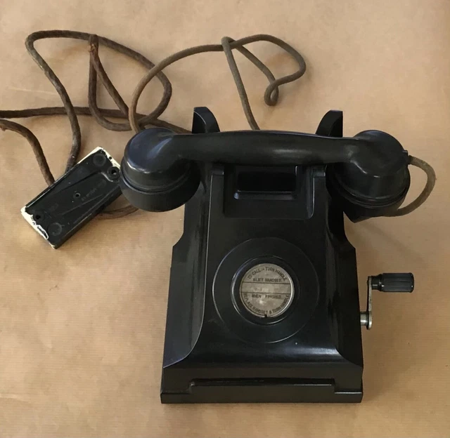 VINTAGE ERICSSON CRANKWIND Bakelite Table Top Telephone Nice Item £