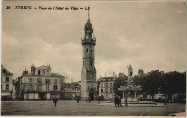 CPA EVREUX Place de l'Hotel de Ville (1148315)
