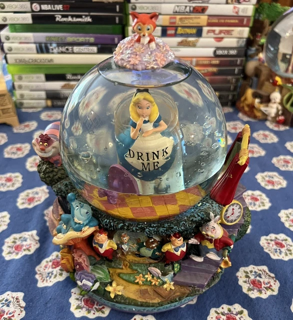 VTG Disney Alice in Wonderland Drink Me All in the Golden Afternoon Snow Globe