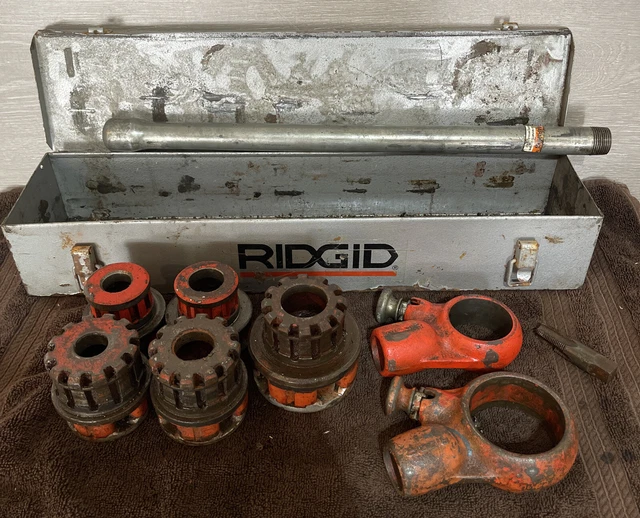 RIDGID PIPE THREADING HEAD & DIE SET 1" 3/4” 1/2" Metal Case 00-R 111 R Kit