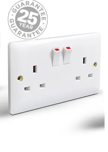 2 Gang Curved Double 13A Wall Switch Switched Socket Plug White Plastic Indoor