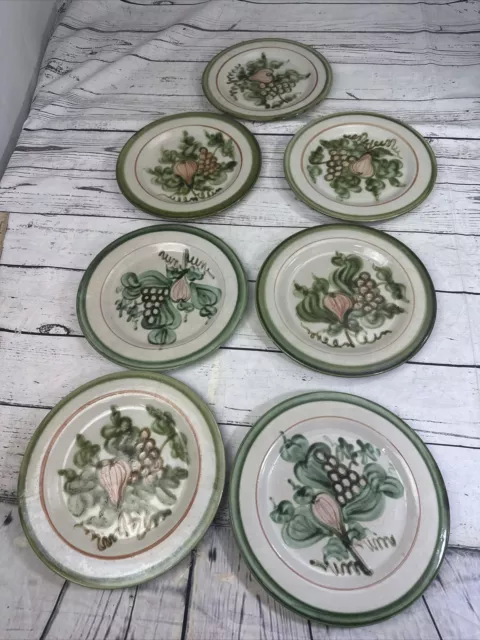 John B. Taylor Ceramics Harvest Pear Dinner Plate 11”  7 Pc Chips Hairline Crack