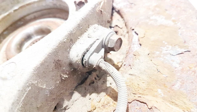 04779246ac 25.0711-6092.4  ABS Sensor (ABS WHEEL SPEED SENSOR) rear FR1582890-37