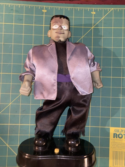 vintage-gemmy-hip-swinging-monster-frankenstein-animated-halloween