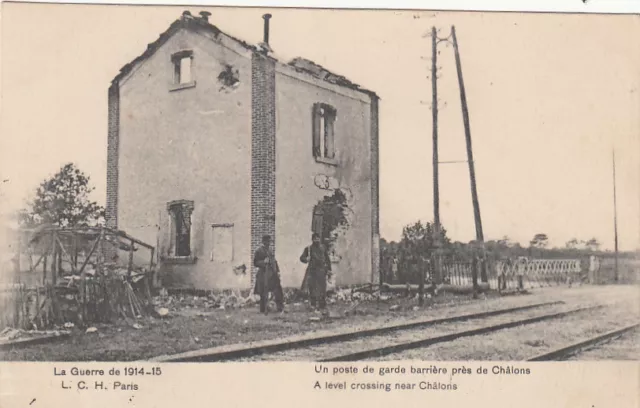 CPA GUERRE 14-18 WW1 MARNE CHÂLONS poste de garde barrière