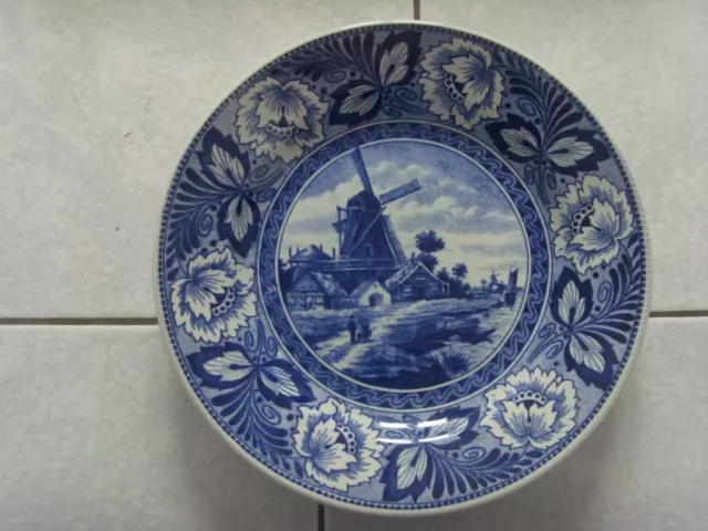 42- Assiette faïence Delft, Bosch Royal Sphinx, décor moulin et paysage, TBE