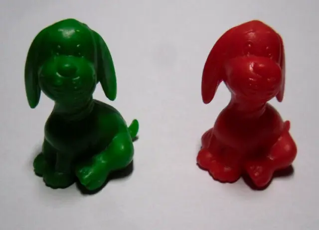 Figurines KINDER jouet LOT DE 2 CHIOTS rouge et vert CHIEN CHIENS
