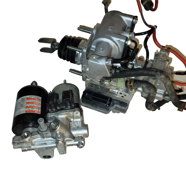 2010 2015 Toyota Prius Hybrid Abs Brake Pump System Anti Lock Booster