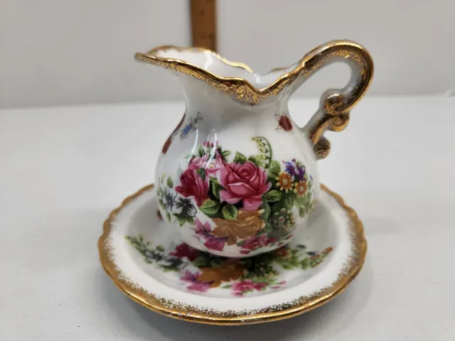 Vtg ROYAL CROWN FINE CHINA HAND PAINTED with gold PITCHER & Basin Roses 44/109