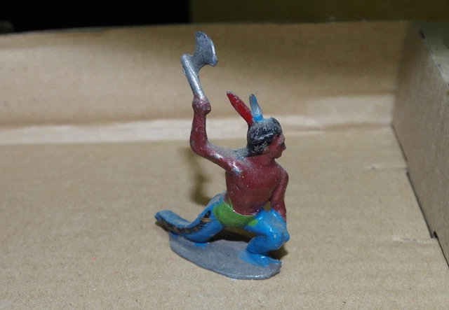 QUIRALU LE FAR-WEST Indiens / Figurine Feu De Camp EUR 9,90 - FR