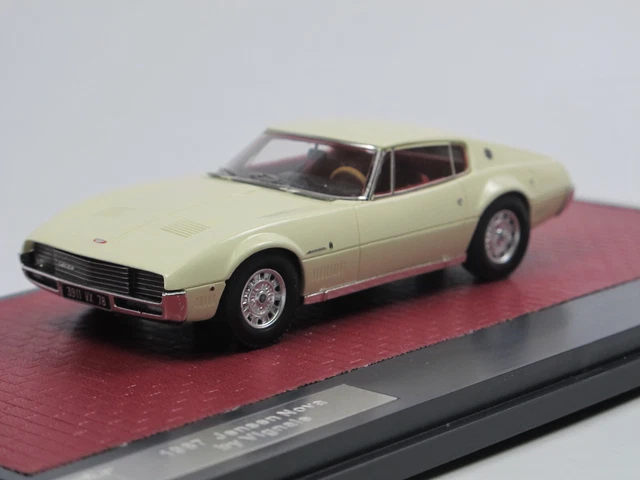 Jensen Nova Vignale 1967 Blanche - Matrix 1/43 (résine, Modèle Neuf)