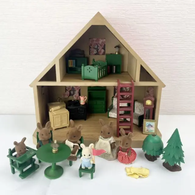 First Generation Early Sylvanian Families House Rabbit Family Furniture