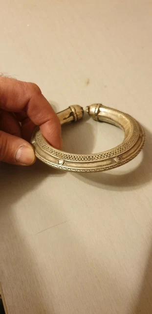 BRACELET BERBERE EN ARGENT ANCIEN MAROC DEBUT XXemeS 43 GRAMMES