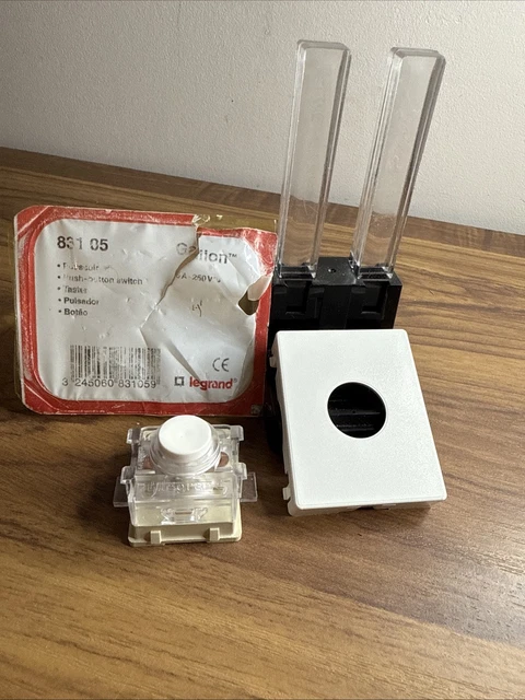 Bouton poussoir à impulsion rouge XB4BL42
