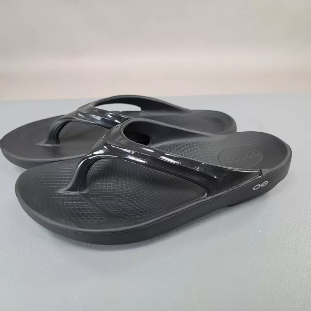 Oofos Thong Black Flip Flop Recovery Slides Sandals Black Women's Size 9 US