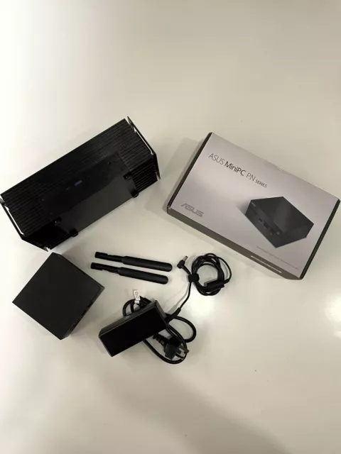 Asus PN51E - Ryzen R7-5700U + Akasa Turing Case + 32GB RAM Asus PN51E - Ryzen R7-5700U + Akasa Turing Case + 32GB RAM